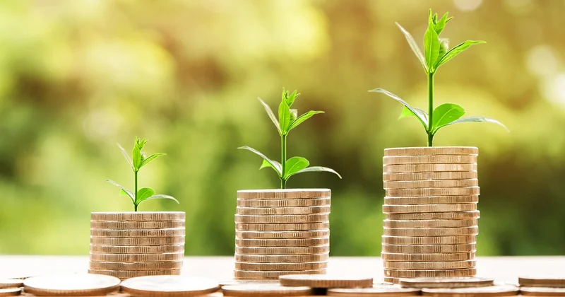 Traditional Bank Loans: The Gold Standard (If You Qualify)